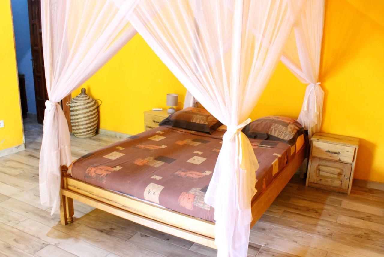 B&B Mariamacounda Toubakouta Bagian luar foto
