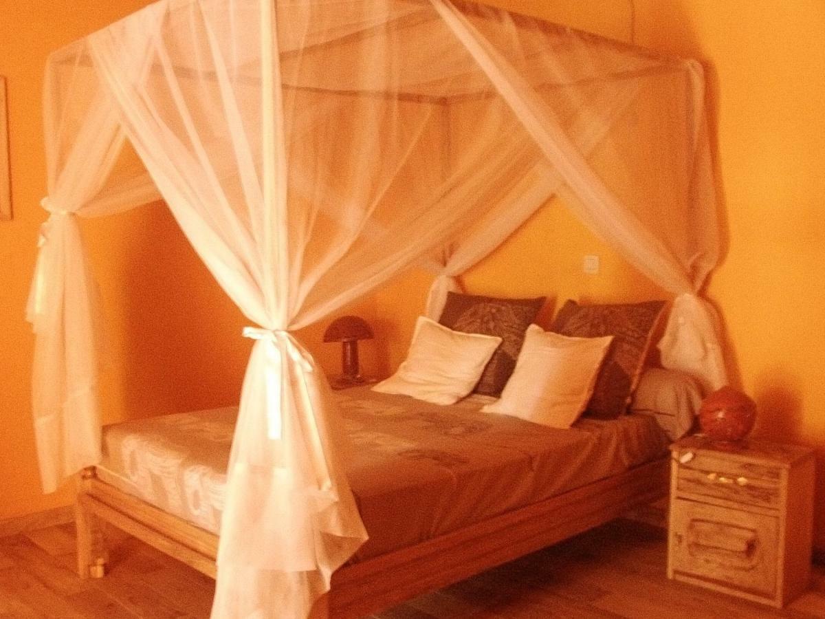 B&B Mariamacounda Toubakouta Bagian luar foto